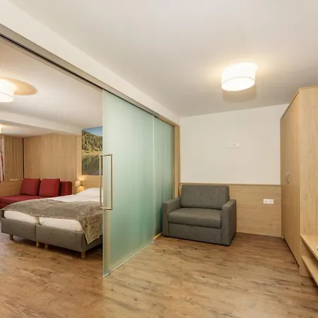 Hotell Kirchenwirt Schladming