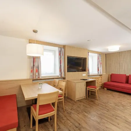Kirchenwirt Hotell 3*