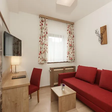 Hotell Kirchenwirt Schladming