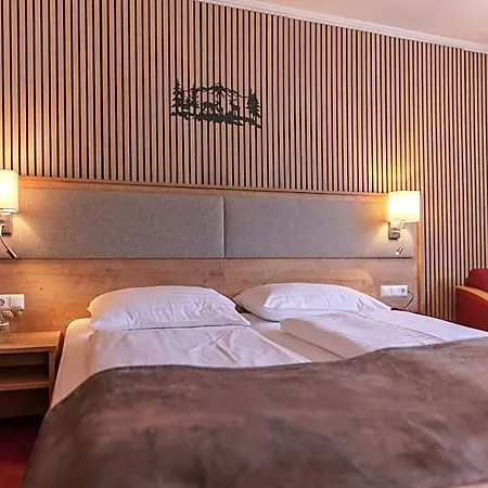 Hotel Kirchenwirt 3*